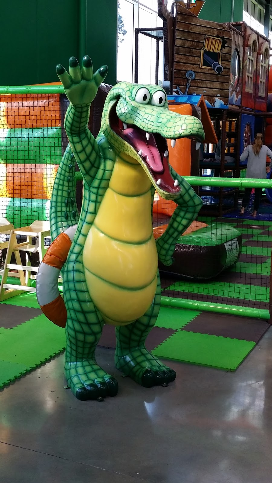 Crocs Playcentre Keilor Park | cafe | 2 Harrick Rd, Keilor Park VIC 3042, Australia | 0385601515 OR +61 3 8560 1515