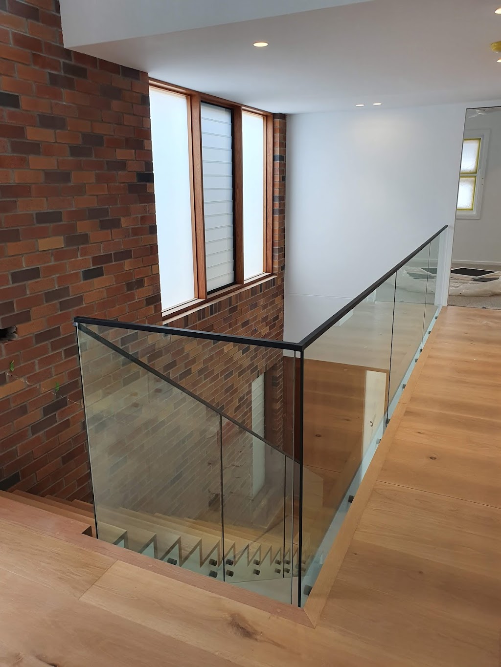 Photo by Matthew Sinn. Clearly Glass | general contractor | 5/86 Wilkie St, Yeerongpilly QLD 4105, Australia | 0733927300 OR +61 7 3392 7300