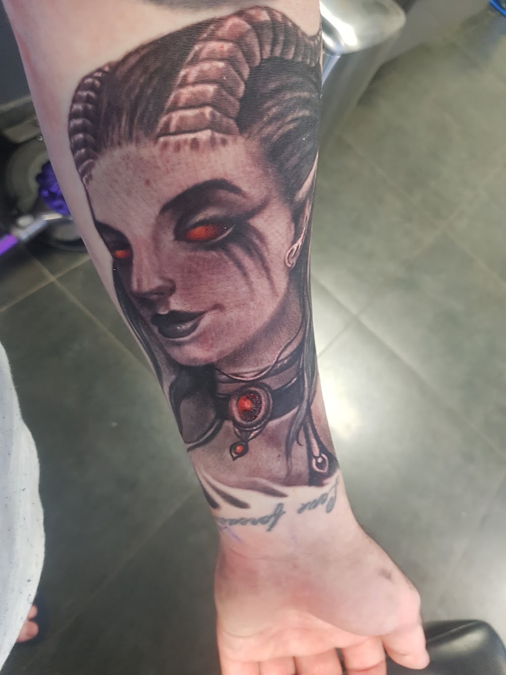 Evil Eye Tattoo Studio | 226 Finucane Rd, Alexandra Hills QLD 4161, Australia