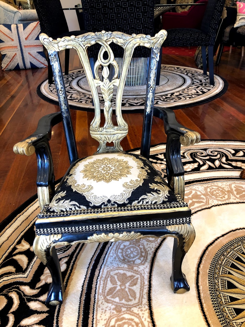 Divine Decor & Upholstery | 447 Plenty Rd, Preston VIC 3072, Australia | Phone: 0415 454 855