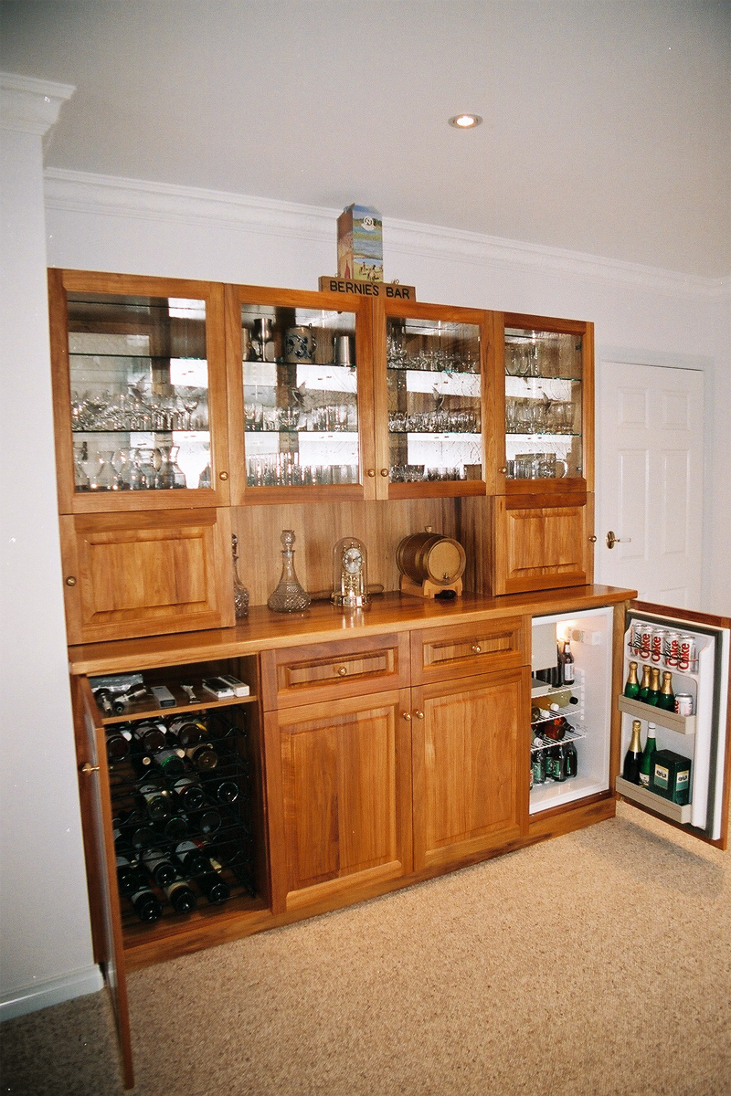 Barmakers | 3 Golden Leaf Ave, Narre Warren South VIC 3805, Australia | Phone: (03) 8790 3399