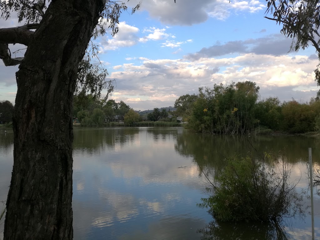 Browns Lagoon | South Albury NSW 2640, Australia