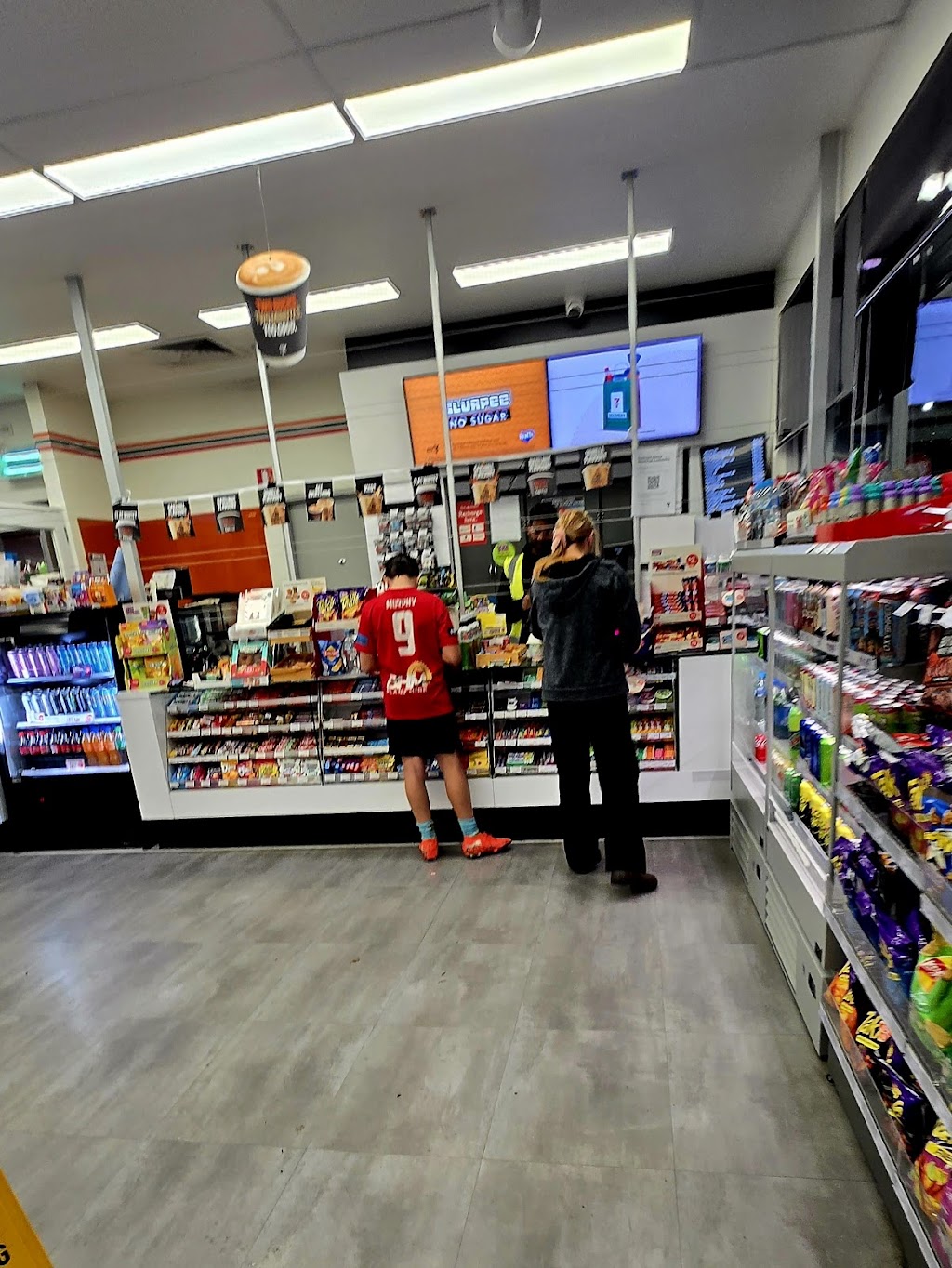 7-Eleven | 17-25 Maroondah Hwy, Healesville VIC 3777, Australia | Phone: 0458 873 542