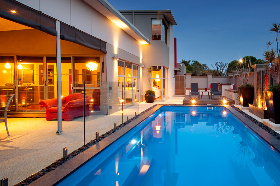 Sapphire Pools | 1754 Albany Hwy, Kenwick WA 6107, Australia | Phone: (08) 9493 2022