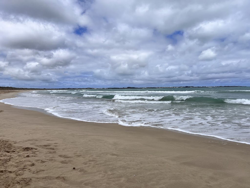 Charlies Surf School | Steve Woolston Rd, Mount Benson SA 5276, Australia | Phone: 0401 839 577