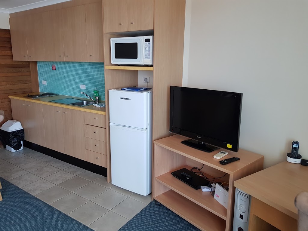 Apartment by the Sea at The Entrance | 618/89-95 The Entrance Rd, The Entrance NSW 2261, Australia | Phone: 0416 118 833