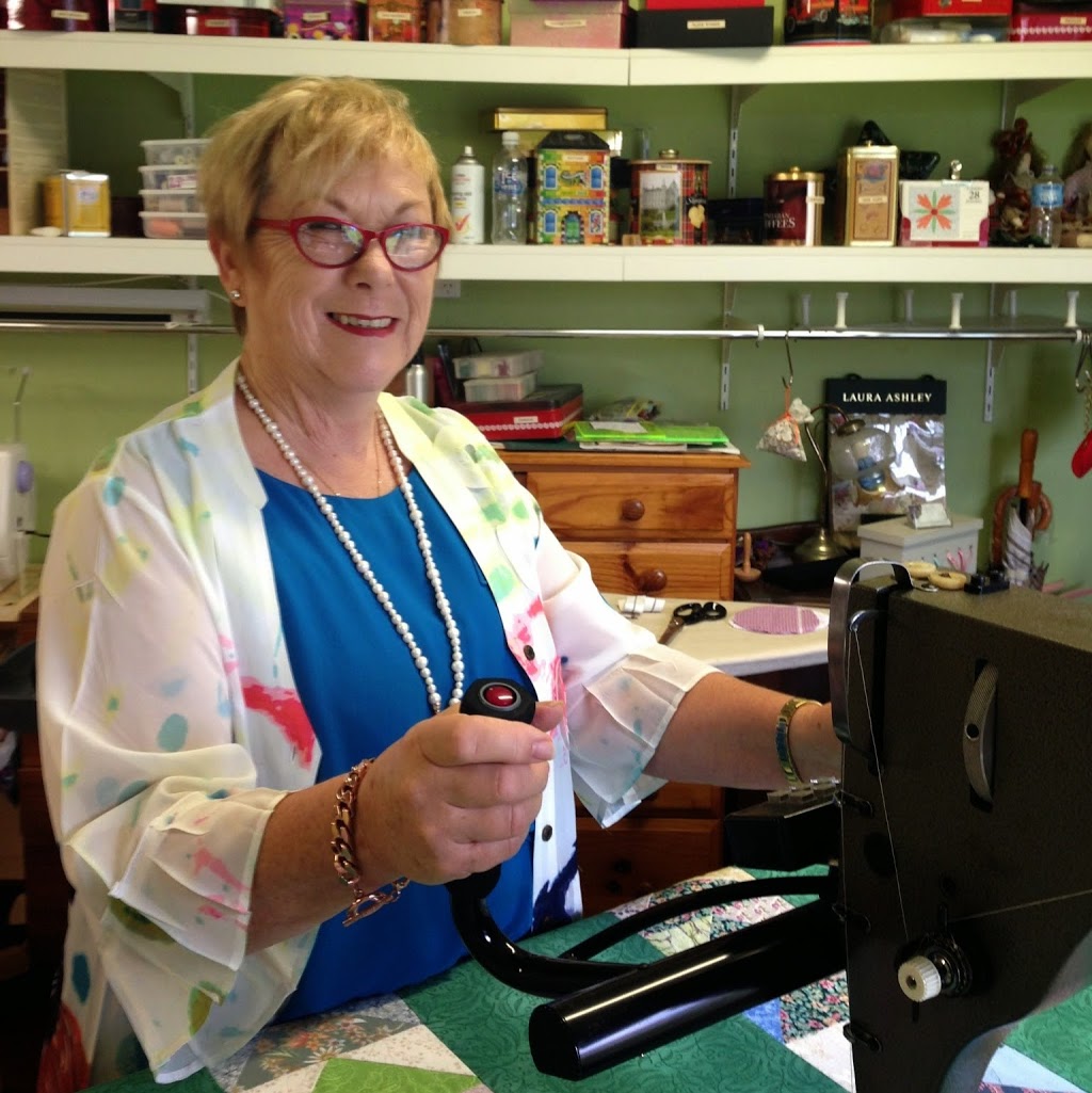 Lynnes Longarm Quilting Services | 5 George St, Marmong Point NSW 2284, Australia | Phone: 0412 585 111