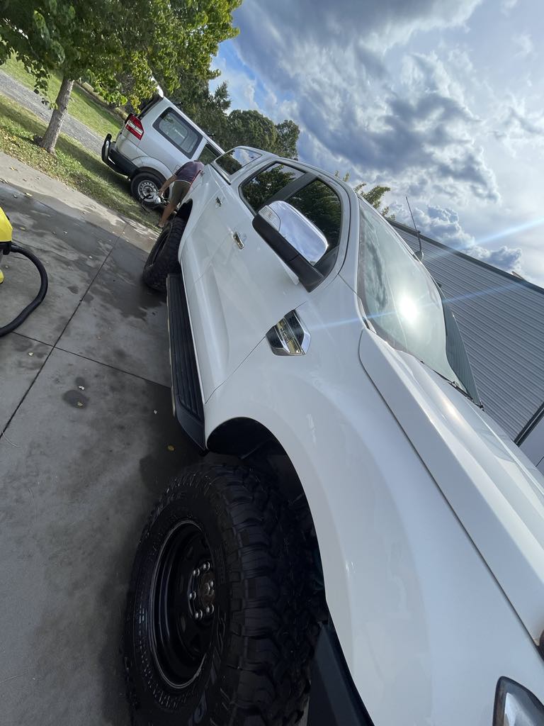 Radiant auto detailing | Stringybark Rd, Nowra Hill NSW 2540, Australia | Phone: 0401 590 216