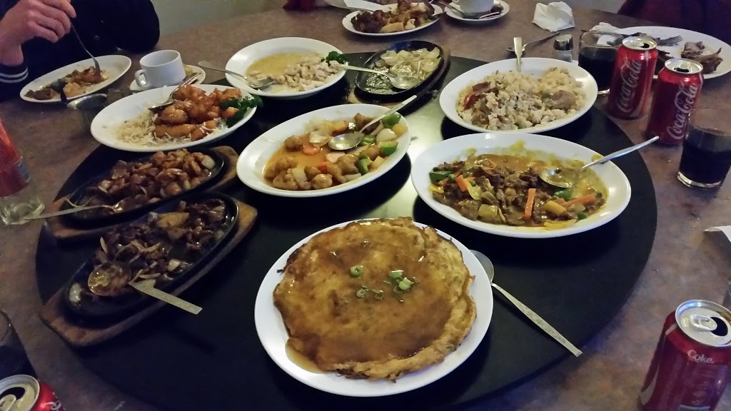 Golden Eagle Chinese Restaurant | restaurant | 1 Barber St, Kalamunda WA 6076, Australia | 0892932848 OR +61 8 9293 2848