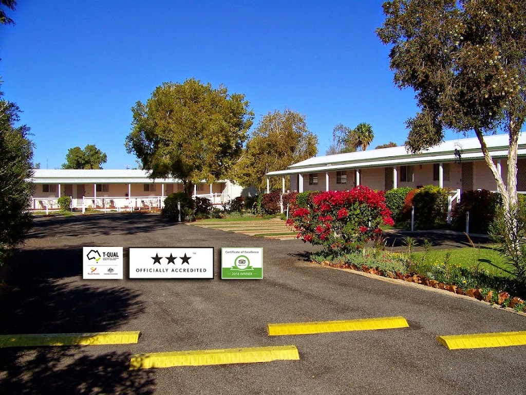 Country Way Motor-Inn | 17 Emma St, Cunnamulla QLD 4490, Australia | Phone: (07) 4655 0555