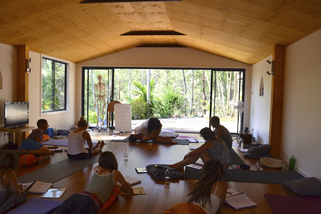 Akhanda Yoga Australia | gym | Austinville Valley Retreat Centre, Austinville Rd, Austinville QLD 4213, Australia | 0420542267 OR +61 420 542 267