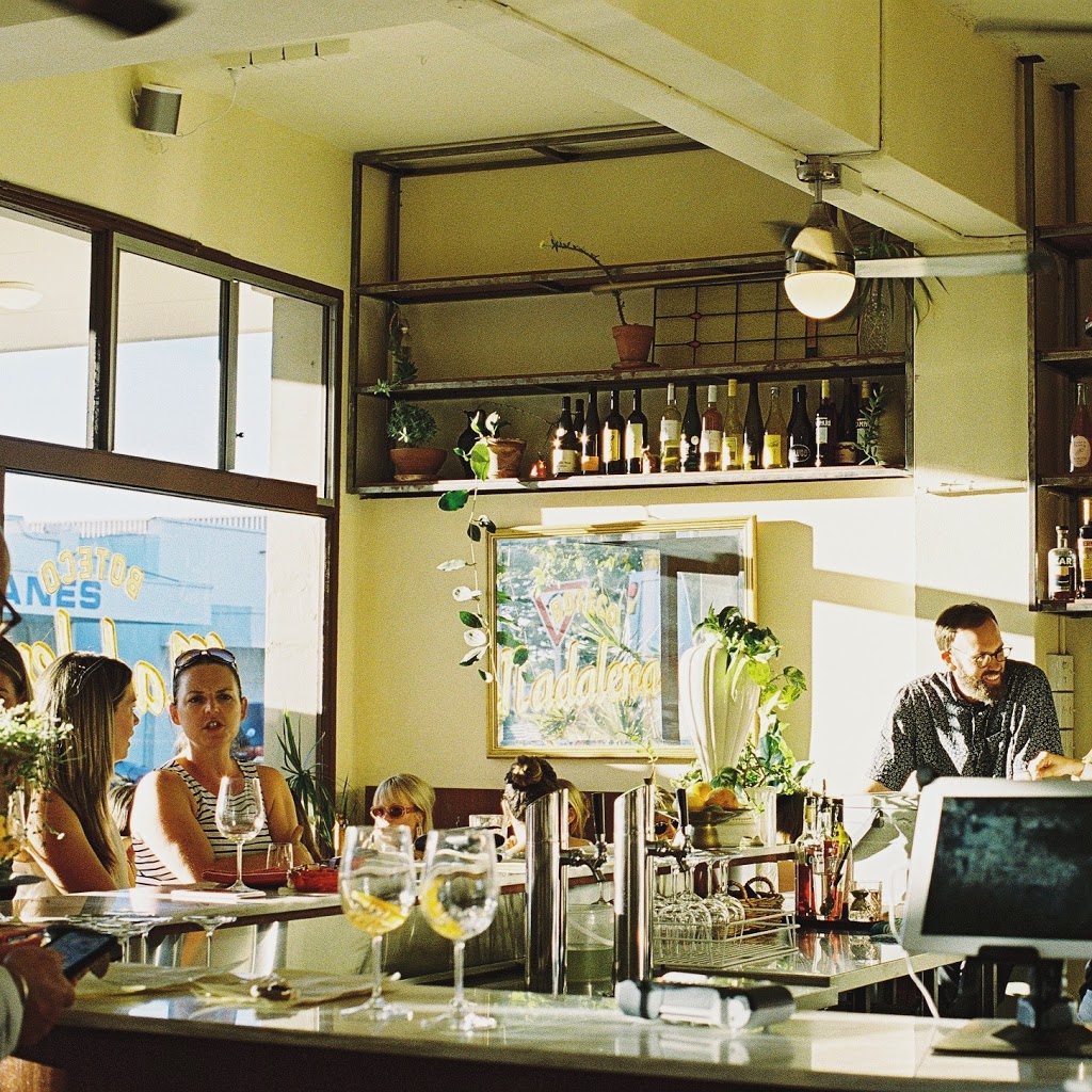 Madalenas bar | restaurant | 406 South Terrace, South Fremantle WA 6162, Australia