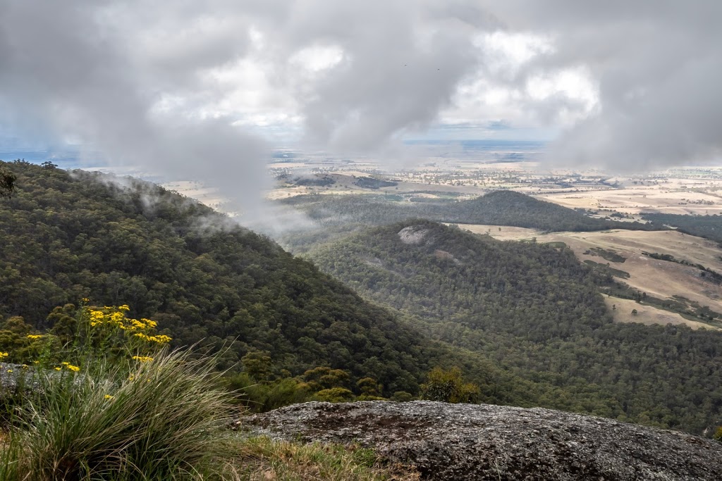 Mt Buangor lookout | park | Mt Buangor Track, Bayindeen VIC 3375, Australia