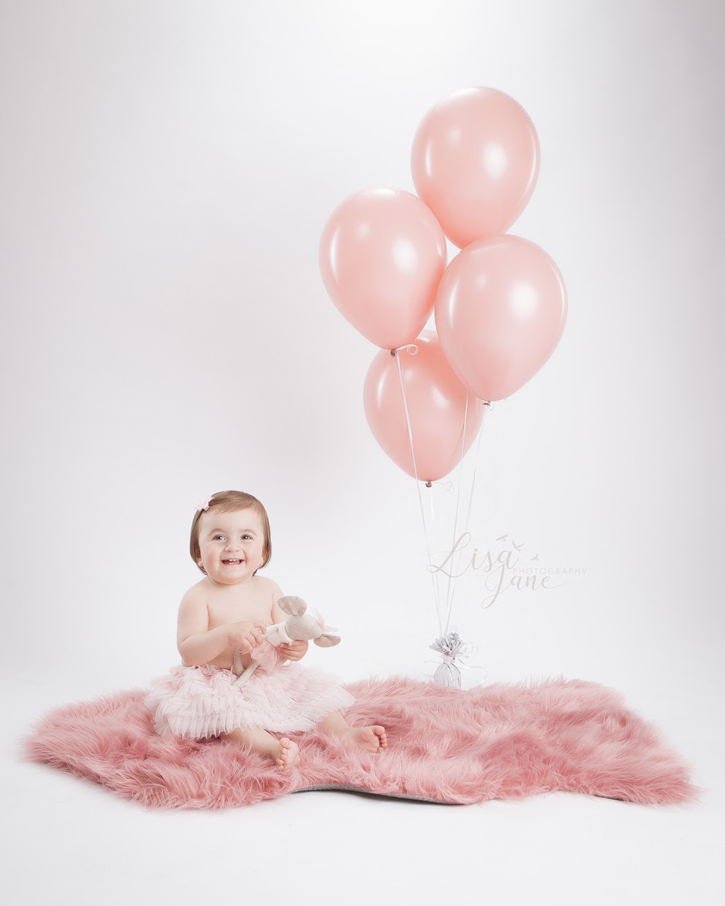 Lisa Jane Photography | 10 Kingsford Dr, Point Cook VIC 3030, Australia | Phone: 0433 746 867