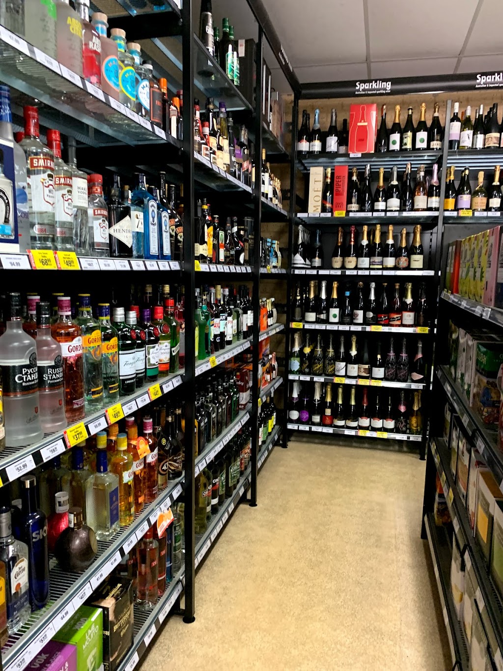 Bottlemart Kalbarri Cellars | liquor store | Grey St, Kalbarri WA 6536, Australia | 0899371361 OR +61 8 9937 1361