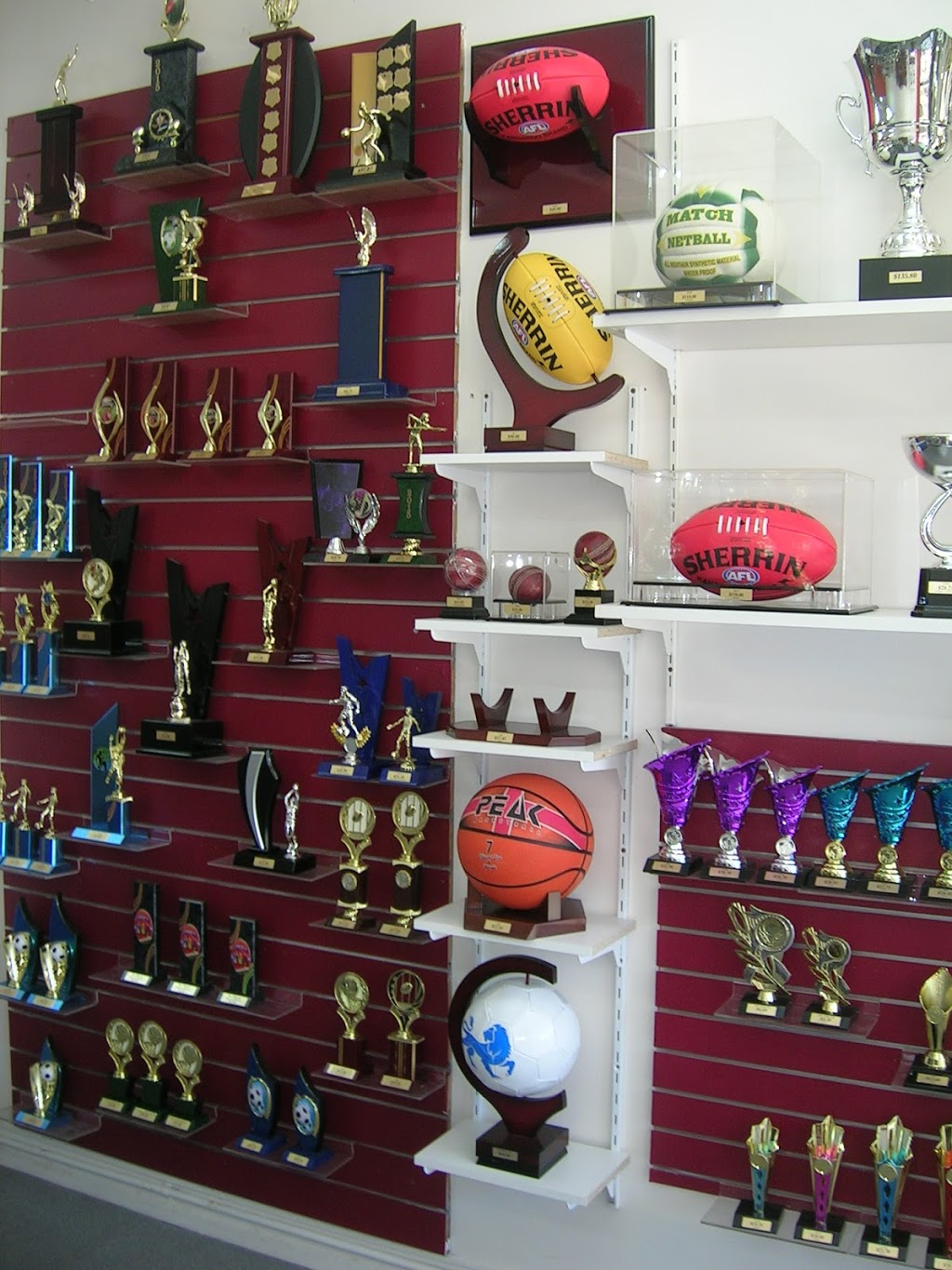 Valley Trophy Centre | store | 60 George St, Morwell VIC 3840, Australia | 0351341493 OR +61 3 5134 1493