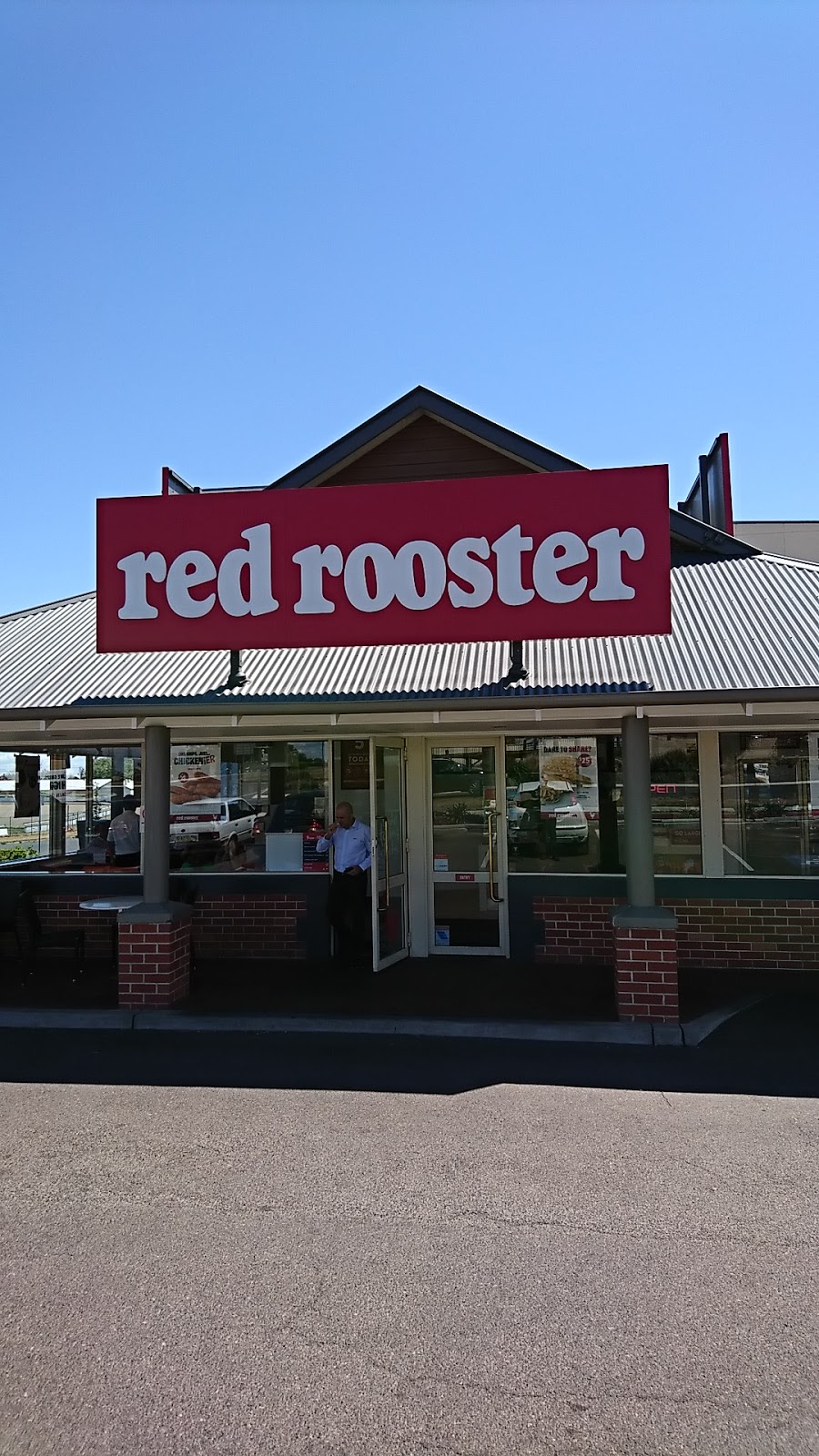 Red Rooster | restaurant | 512-514 Peel St, Tamworth NSW 2340, Australia | 0267664776 OR +61 2 6766 4776