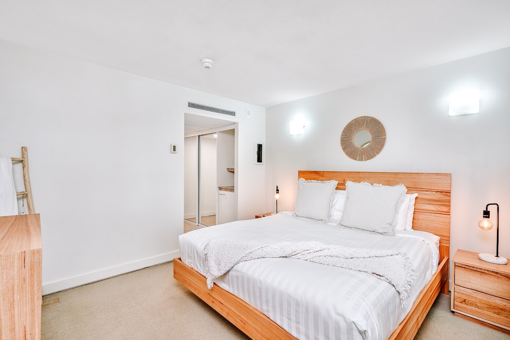 Superhost Plus | 17 Domrow Rd N, Camp Mountain QLD 4520, Australia | Phone: 0438 227 999