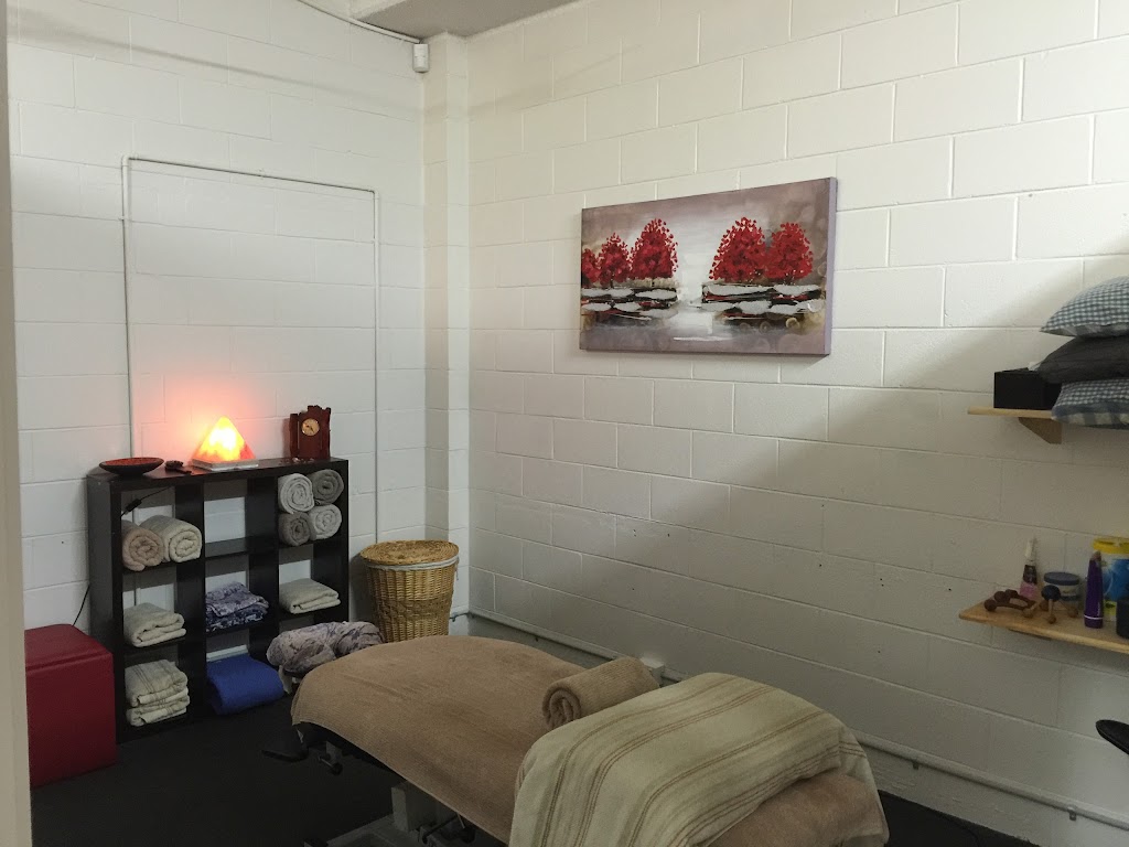 Rainbow Concepts Remedial Massage Benny K L Chu | 2 Coora Cres, Currimundi QLD 4551, Australia | Phone: 0423 969 649