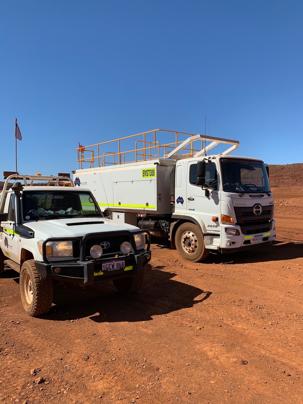 EMJC Earthmoving & Plant Hire | 143B Stirling Cres, Hazelmere WA 6055, Australia | Phone: (08) 9454 2808