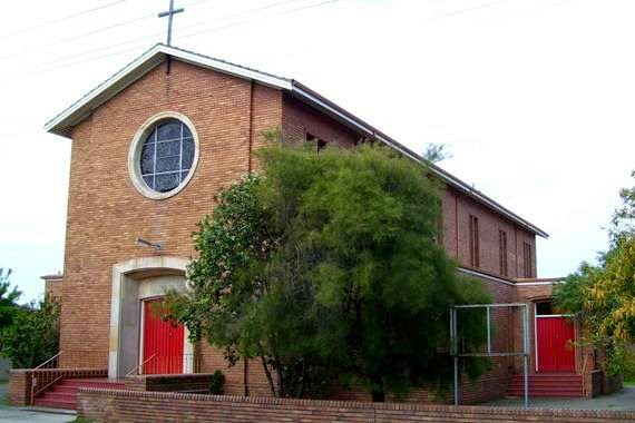 Saint Thereses New Lambton Church | church | 53 Royal St, New Lambton NSW 2305, Australia | 0249608010 OR +61 2 4960 8010