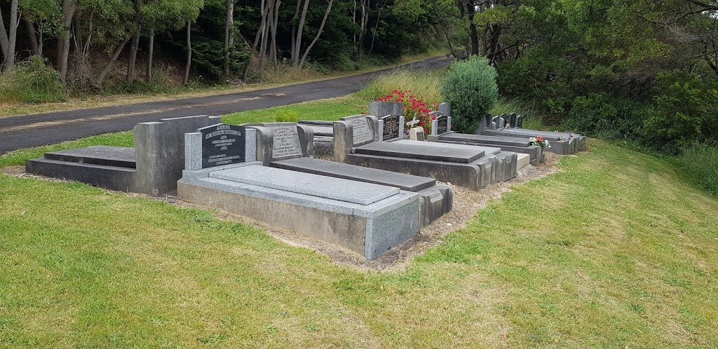 Port Campbell Cemetery | cemetery | Great Ocean Rd, Port Campbell VIC 3269, Australia