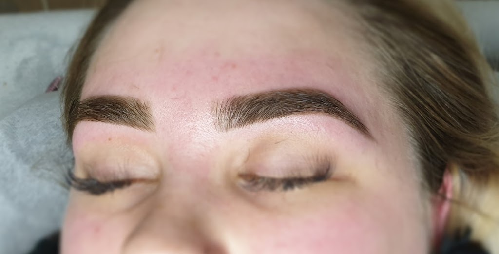 Brows by kash | 22 Saddlers Dr, Gillieston Heights NSW 2321, Australia | Phone: 0401 654 619