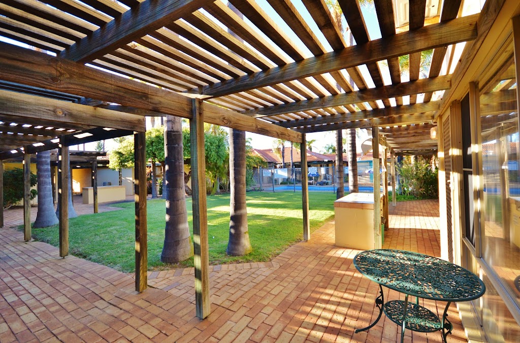 Palm Garden Apartment | lodging | 17/47 Glass St, Kalbarri WA 6536, Australia | 0899370400 OR +61 8 9937 0400