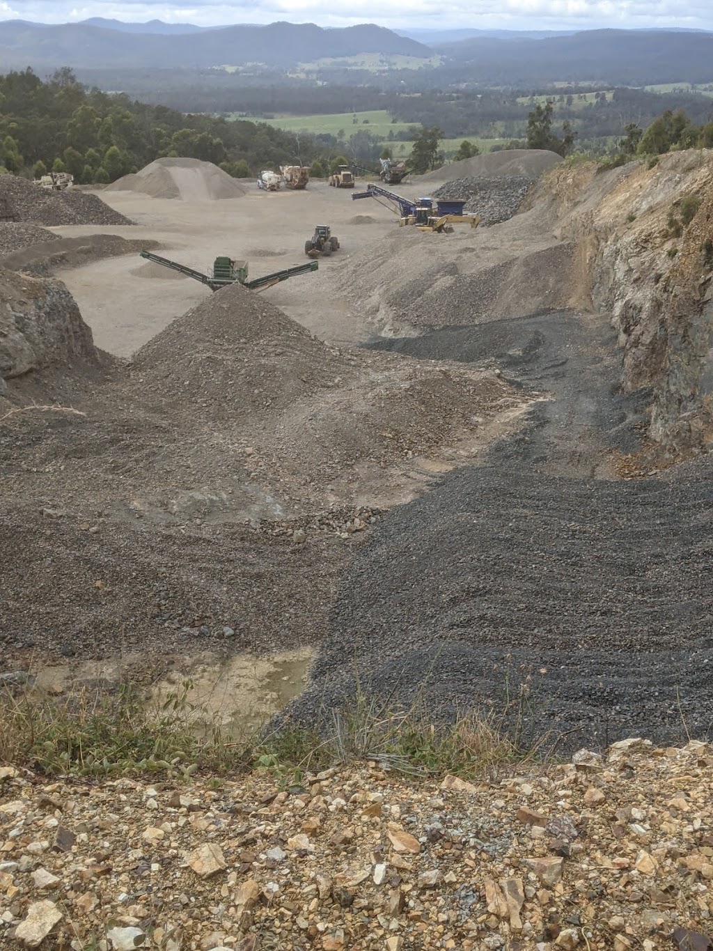 Mt Zion Quarry | Boundary Crk Frst Rd, Nymboida NSW 2460, Australia | Phone: 0427 898 606