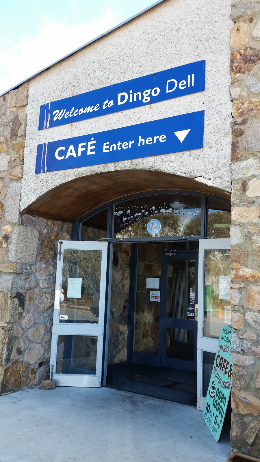 Dingo Dell Cafe & Toilets | restaurant | Dingo Dell Rd, Mount Buffalo VIC 3740, Australia | 0386274700 OR +61 3 8627 4700