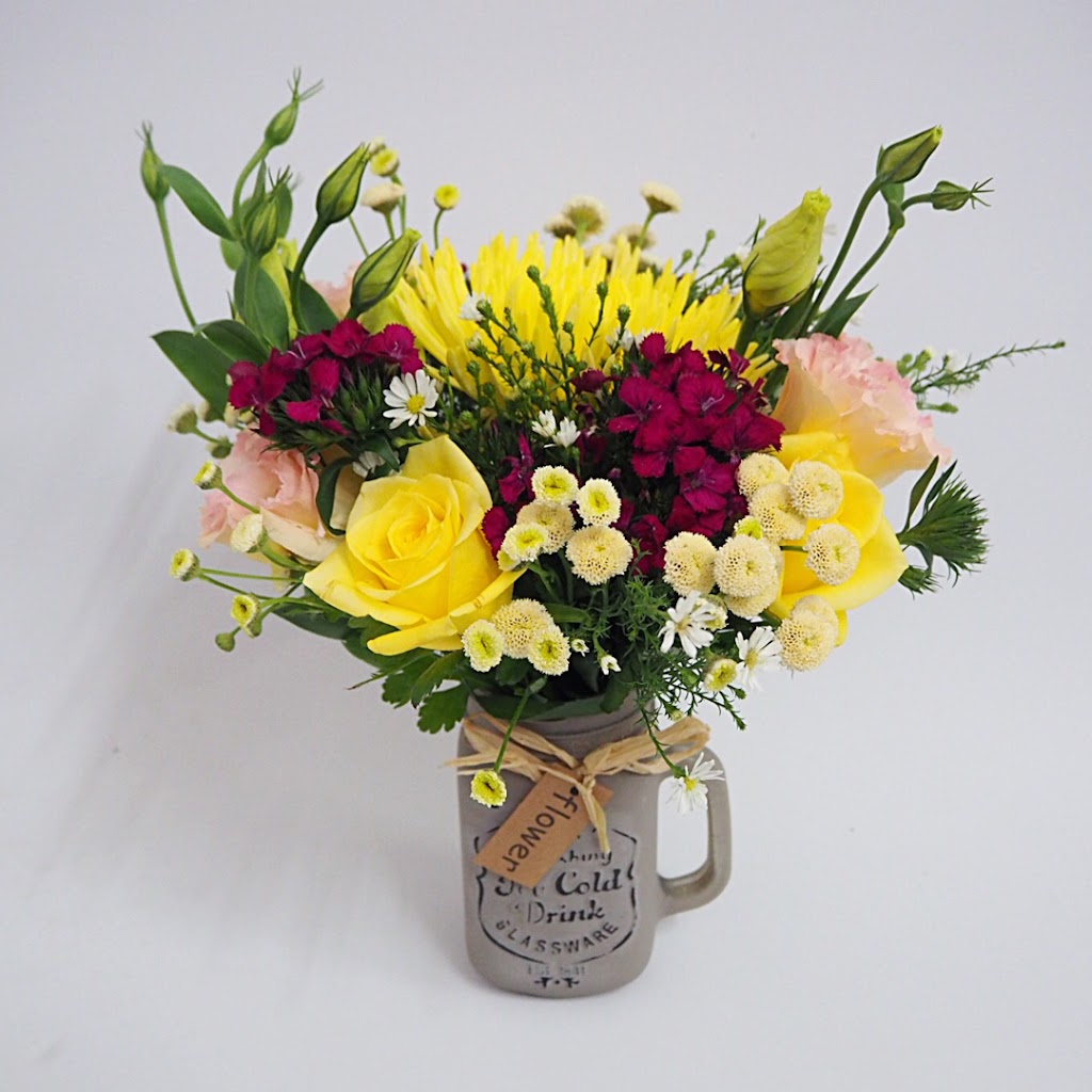 Riverport Florist - Echuca/Moama Florist | florist | 203 Darling St, Echuca VIC 3564, Australia | 0354822615 OR +61 3 5482 2615