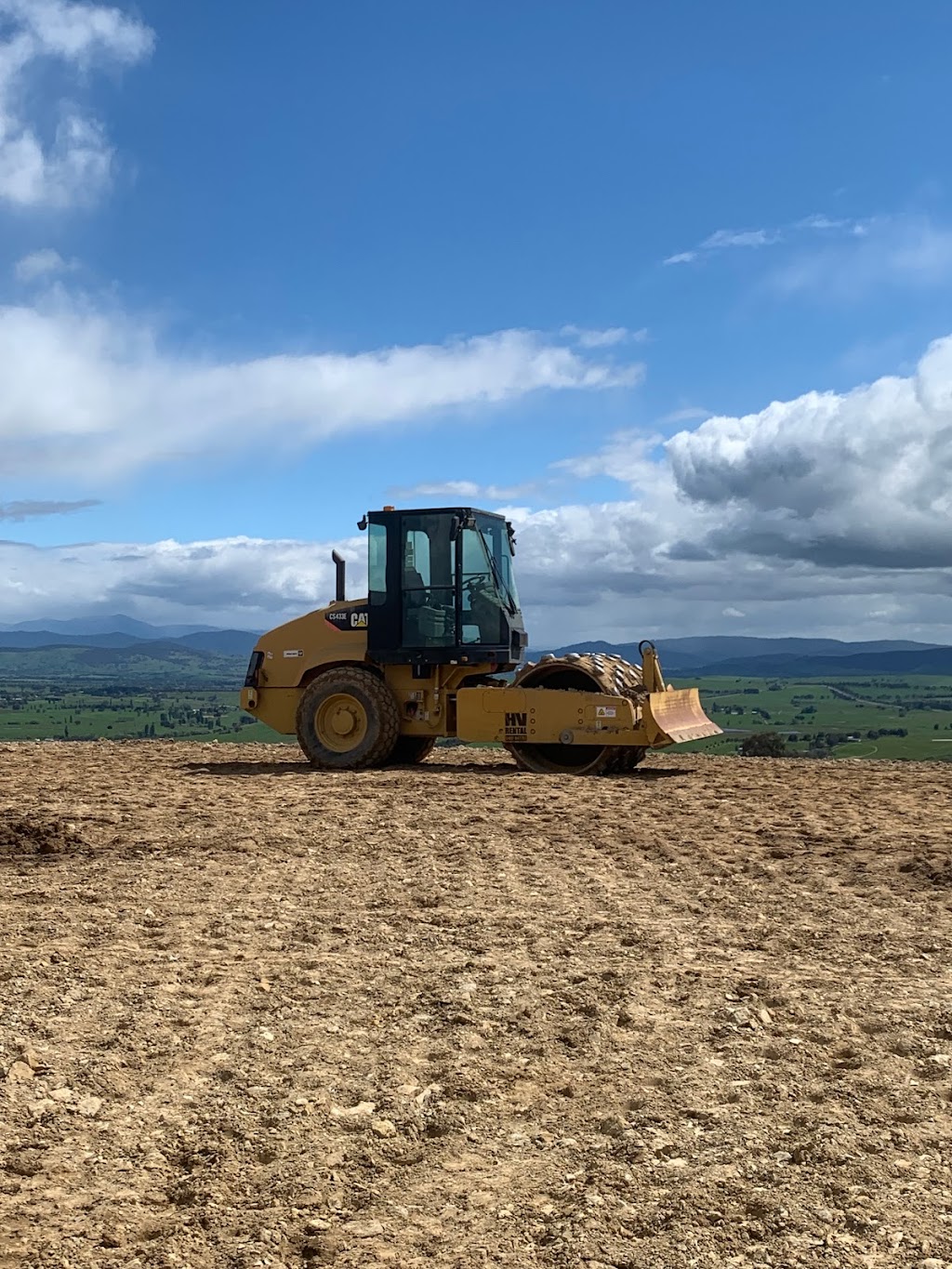 HV Rentals | 7200 Goulburn Valley Hwy, Kialla West VIC 3631, Australia | Phone: 0407 847 767