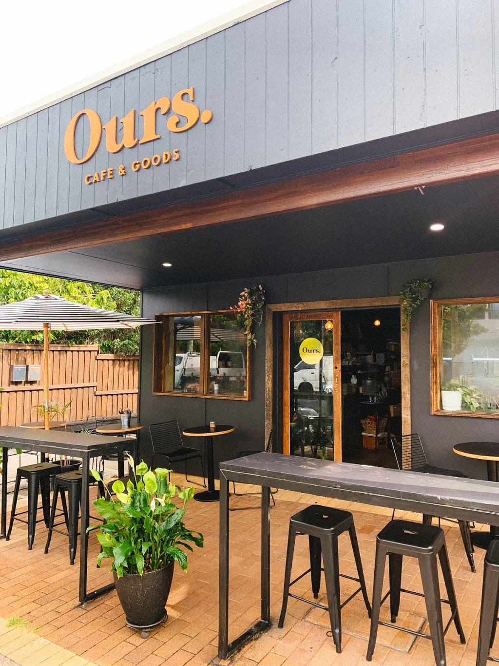 Ours Cafe & Goods | cafe | 3 Roderick St, Moffat Beach QLD 4551, Australia | 0492140785 OR +61 492 140 785
