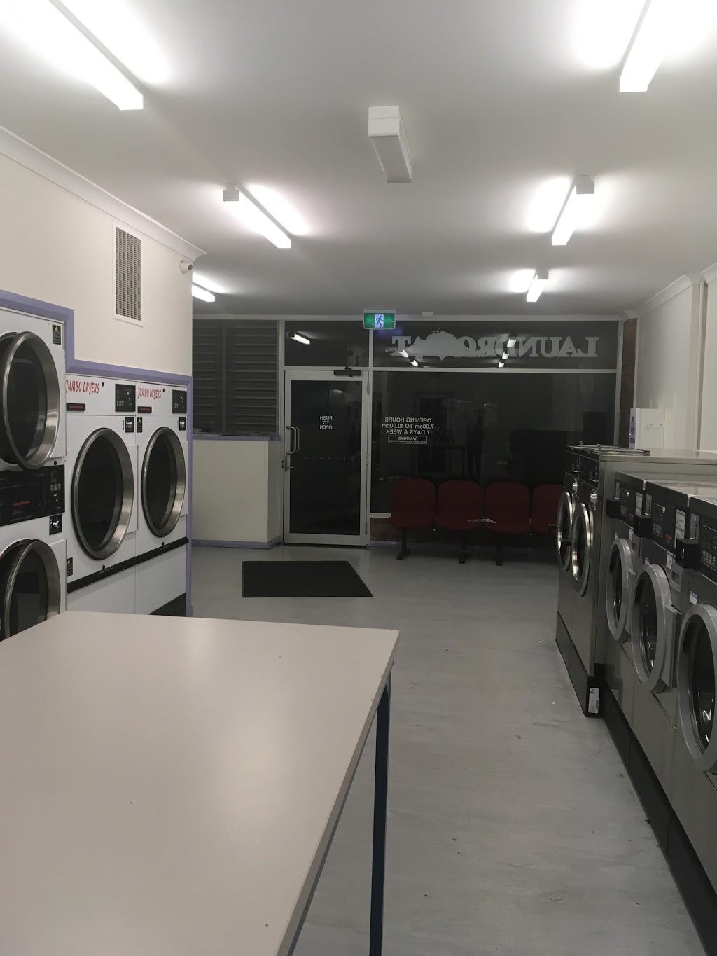 Kyneton Laundry & Nappy Service Kyneton | laundry | 49 Mollison St, Kyneton VIC 3444, Australia | 0354221741 OR +61 3 5422 1741