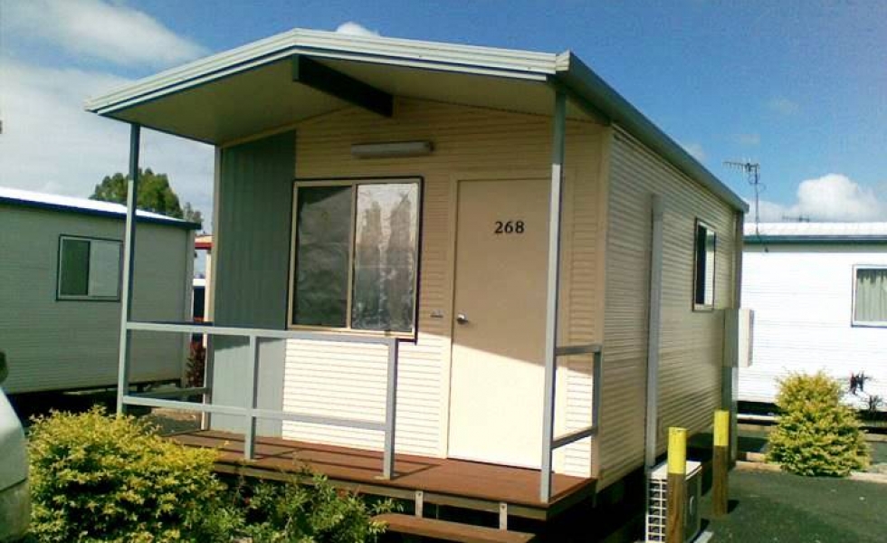 Leichhardt Accommodation Village | 18 Bacon St, Moranbah QLD 4744, Australia | Phone: (07) 4941 7186