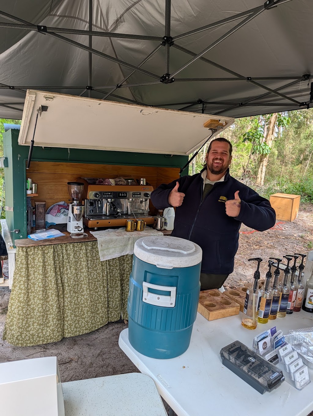 Beans Coffee Trailer | 1465 Pumicestone Rd, Toorbul QLD 4510, Australia | Phone: 0410 898 919