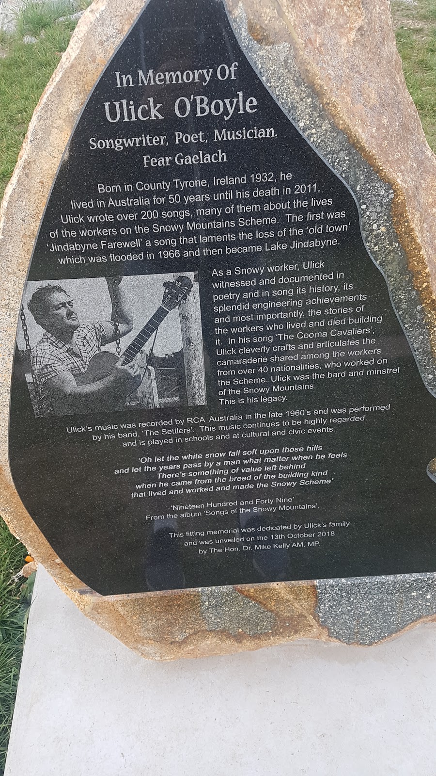 Irish memorial | 33 Kosciuszko Rd, Jindabyne NSW 2627, Australia