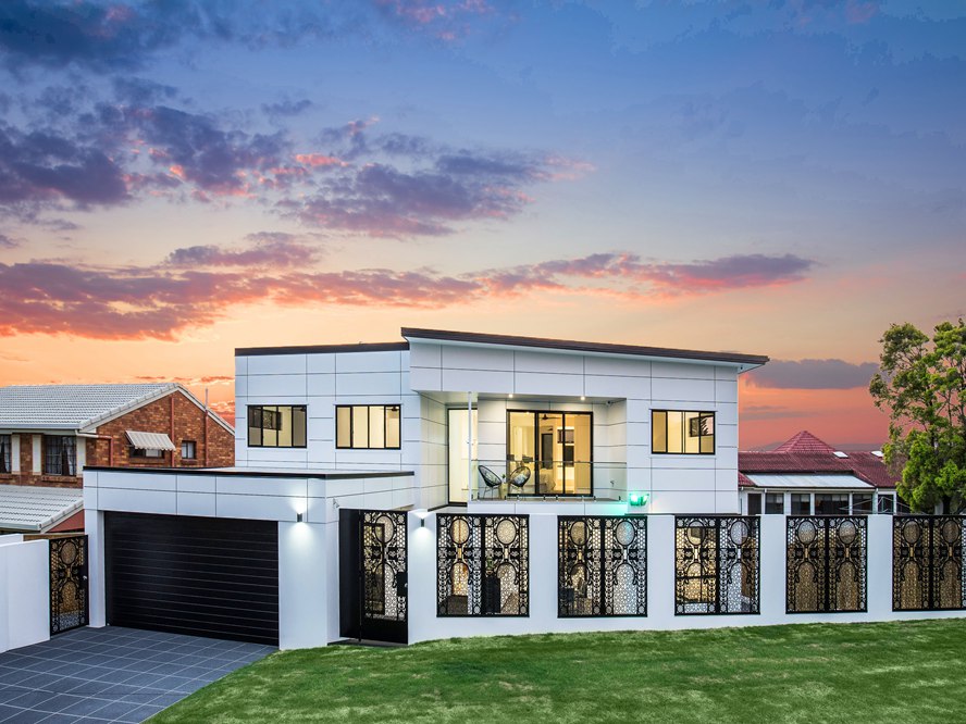 Living Synergy Property Styling | 1/22 Strathwyn St, Brendale QLD 4500, Australia | Phone: 0406 167 807