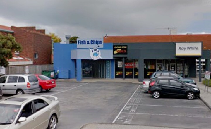 Fins Fish & Chips | meal takeaway | 83E Purnell Rd, Corio VIC 3214, Australia | 0352742142 OR +61 3 5274 2142