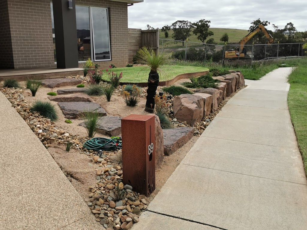 Moffatts Landscaping | 30 Hedgerow Ct, Narre Warren South VIC 3805, Australia | Phone: 0410 471 184