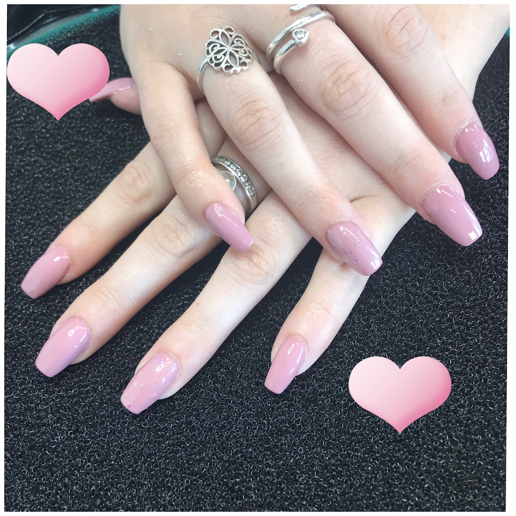 Shades Of Polish | beauty salon | 12 Queen St, Gloucester NSW 2422, Australia | 0429825322 OR +61 429 825 322
