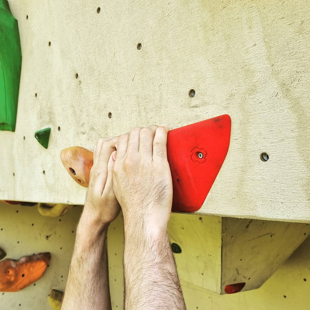 Chalked Climbing | 14 Argyle St, Maclean NSW 2463, Australia | Phone: 0423 665 811