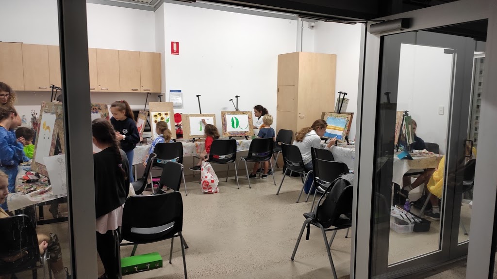 Yelena Art Studio - Workshop | art gallery | Council St, Bondi Junction NSW 2022, Australia | 0415408488 OR +61 415 408 488