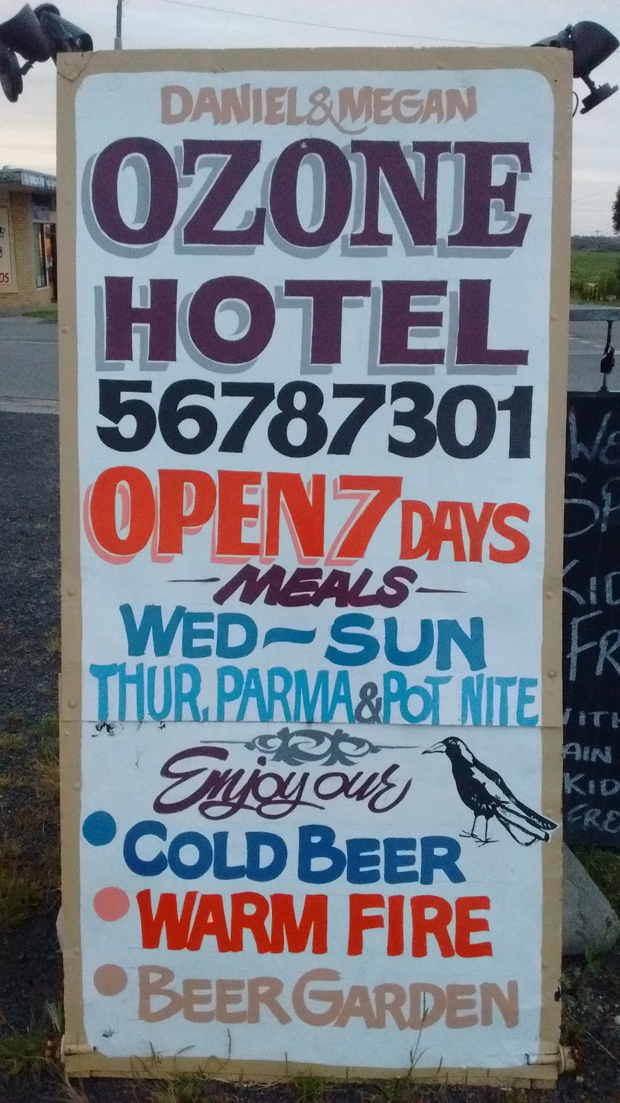 Ozone Hotel | Bass Hwy, Dalyston VIC 3992, Australia | Phone: (03) 5607 3780