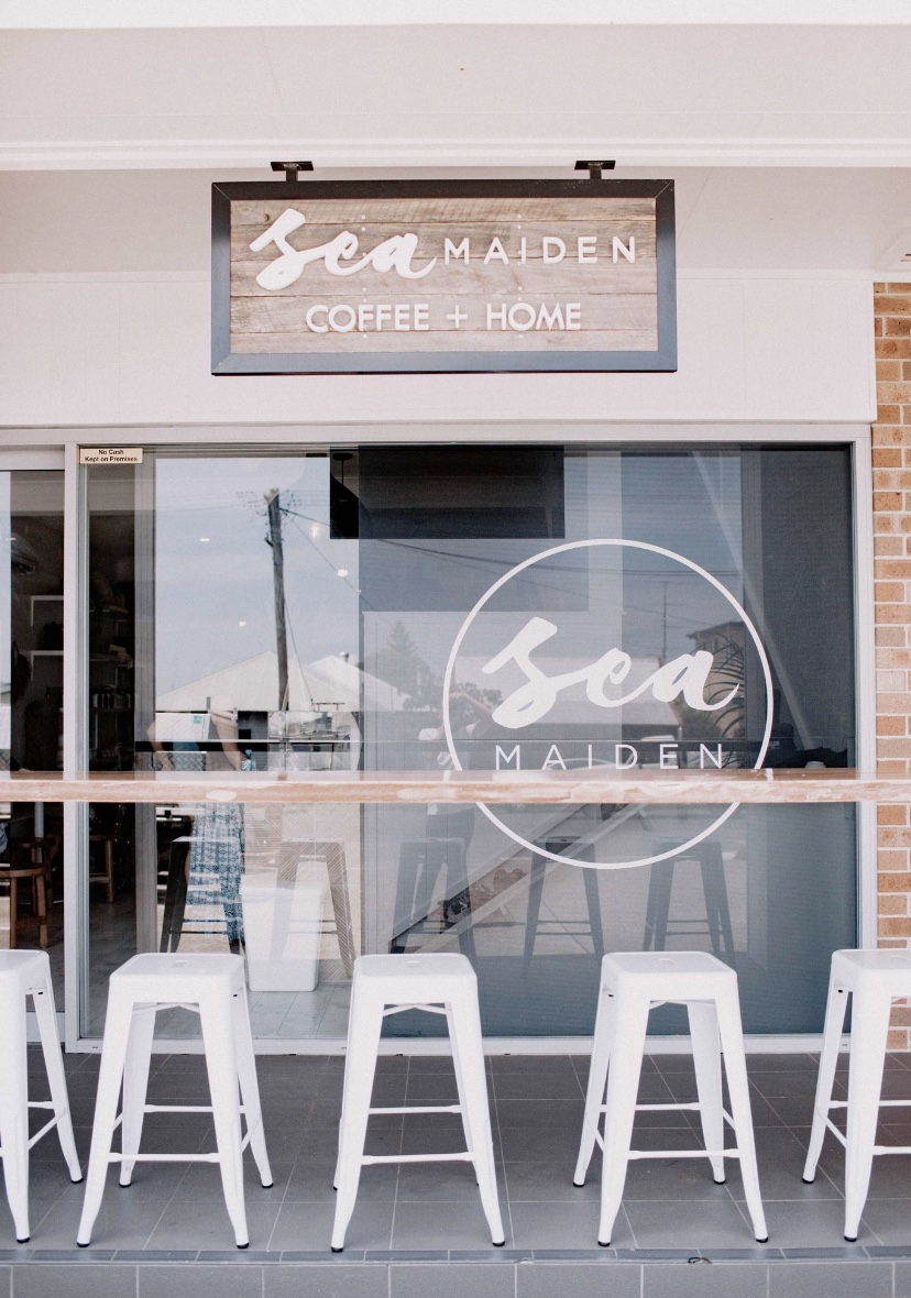 Sea Maiden | cafe | 105 Cowlishaw St, Redhead NSW 2290, Australia | 0488100862 OR +61 488 100 862