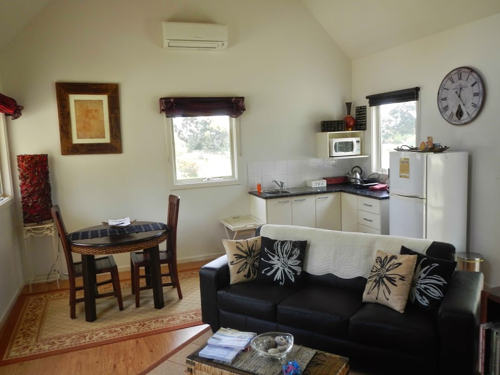 Somers Peninsula Retreat | lodging | 60 Sandy Point Rd, Somers VIC 3927, Australia | 0405123155 OR +61 405 123 155