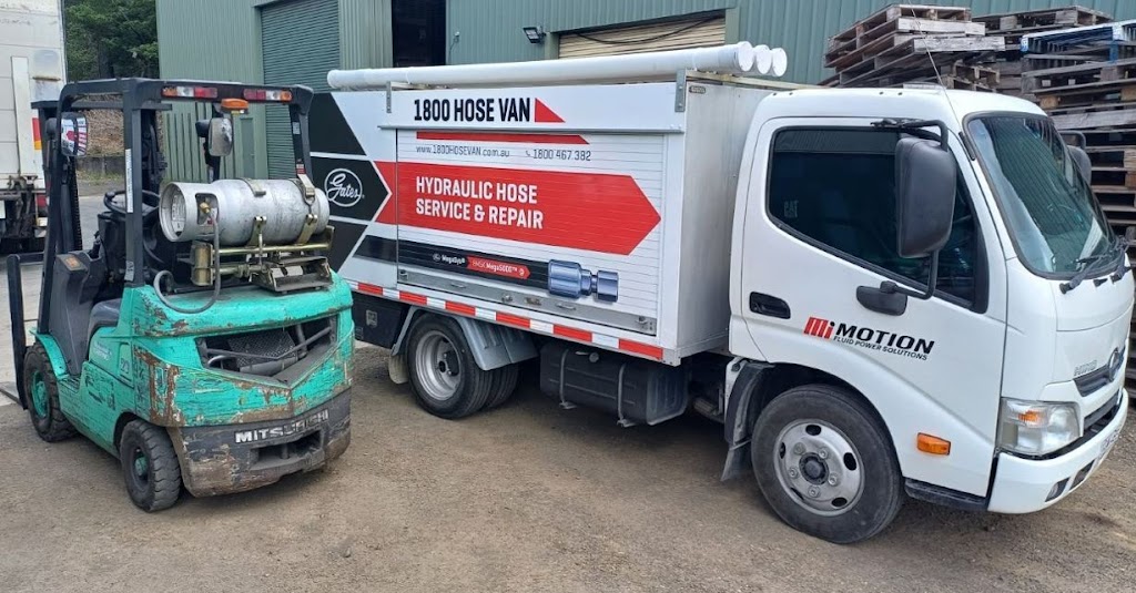 Central Coast - 1800 Hose Van | 3 Lake Rd, Tuggerah NSW 2259, Australia | Phone: 0490 939 560