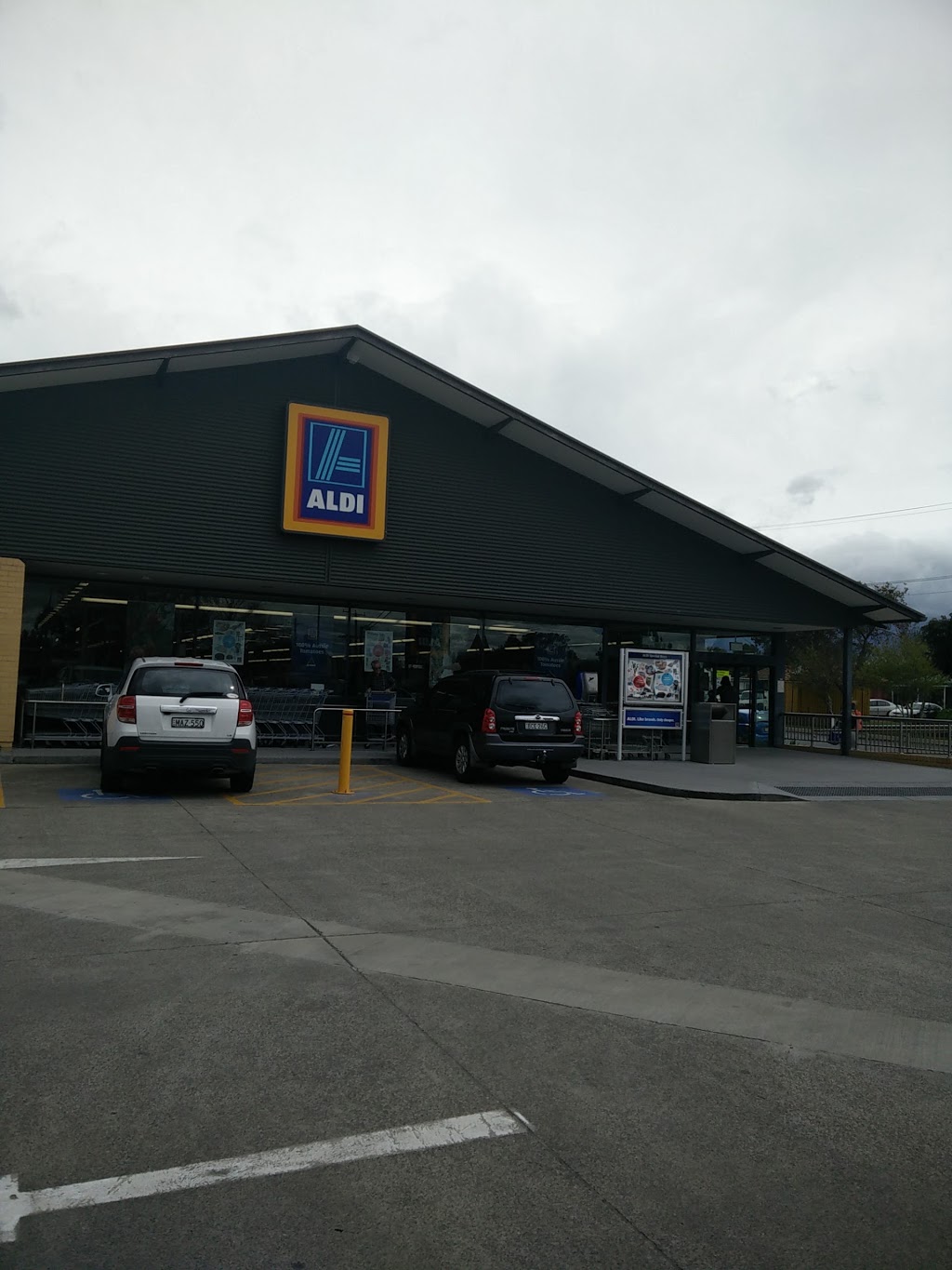 ALDI Cessnock | supermarket | 165/167 Wollombi Rd, Cessnock NSW 2325, Australia