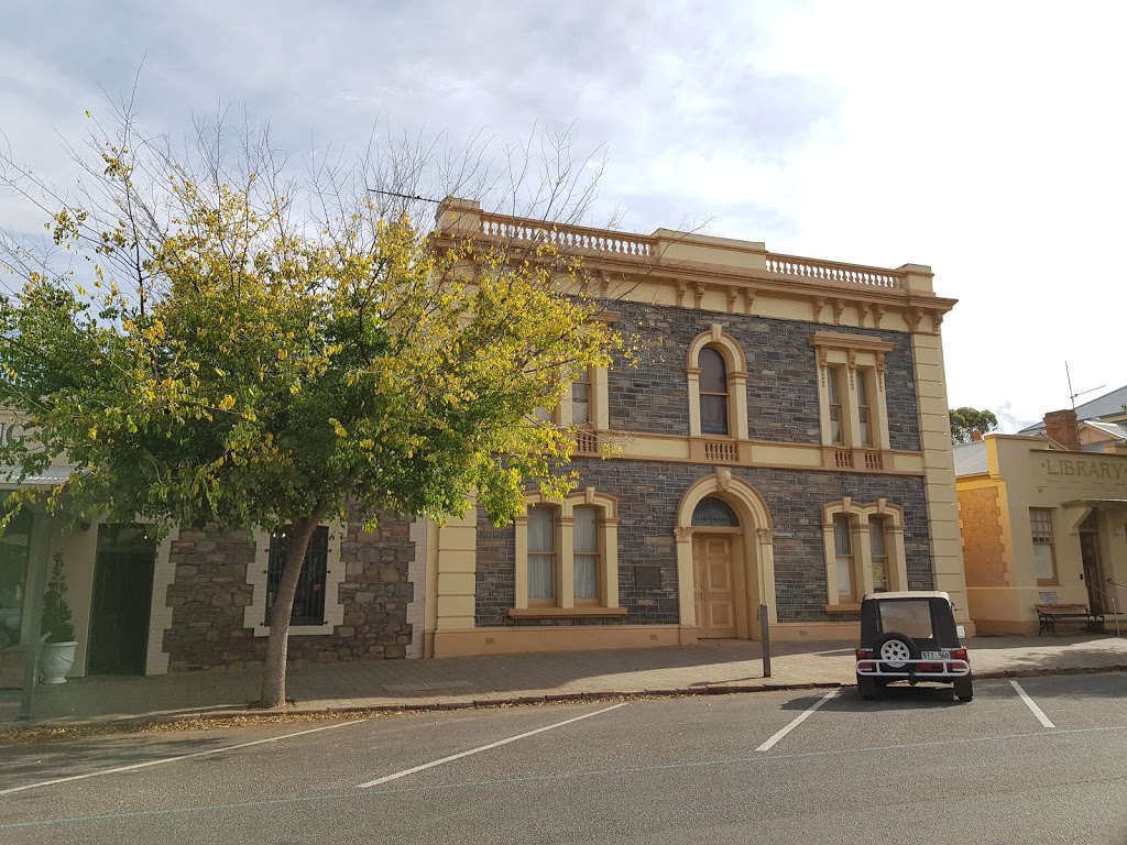 Strathalbyn Town Hall | museum | High St, Strathalbyn SA 5255, Australia