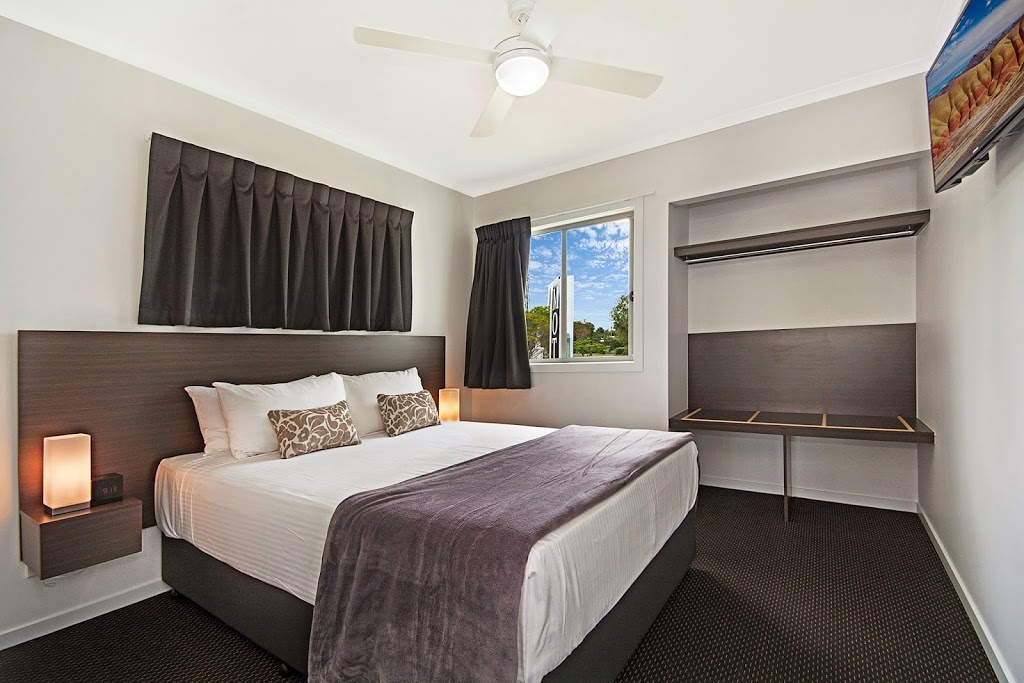 Cooroy Luxury Motel Apartments Noosa | Pearl St, Cooroy QLD 4563, Australia | Phone: (07) 5442 6123